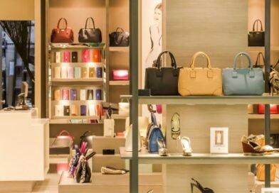 Handbag Colors Trends 2025